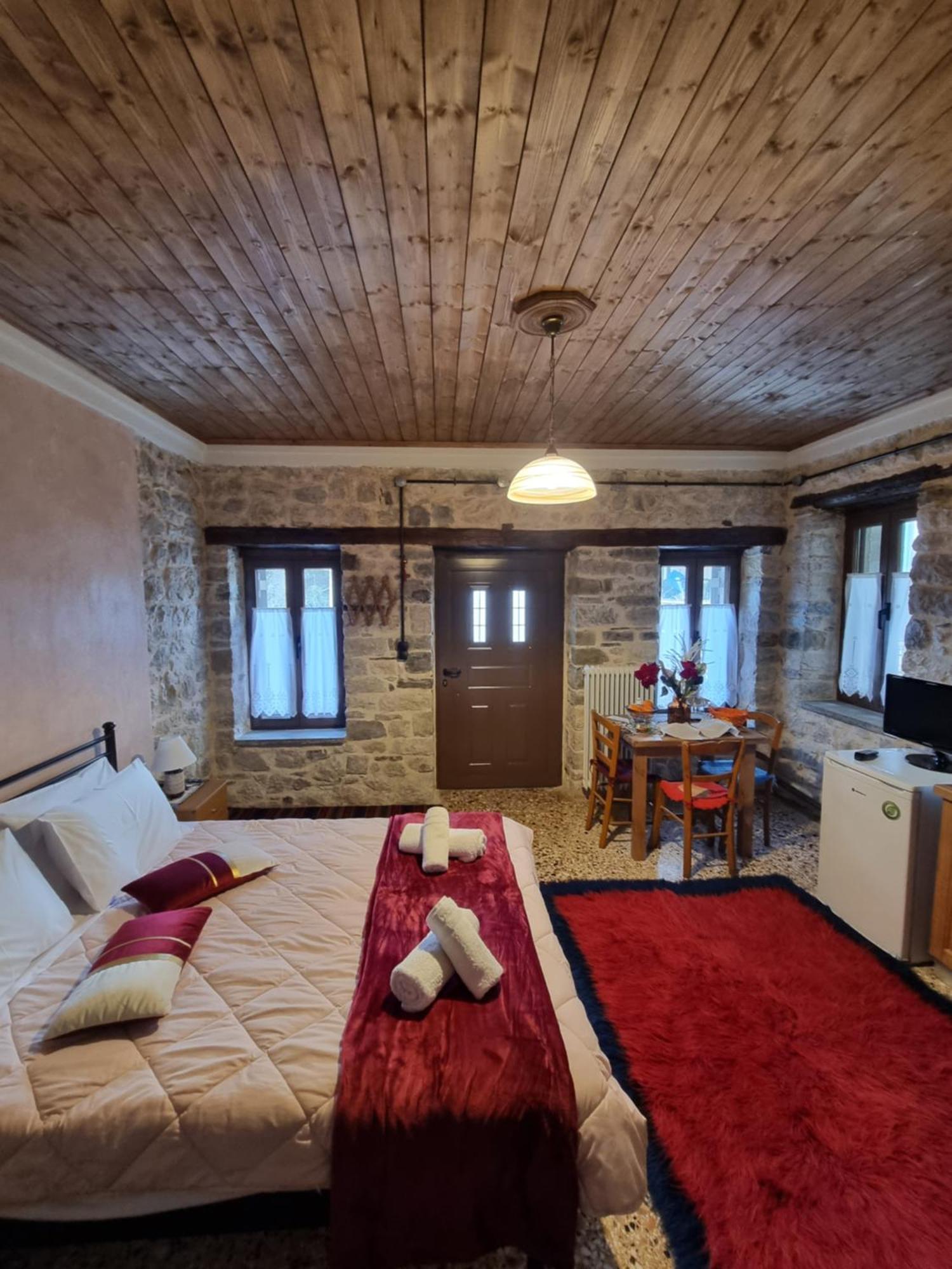 Οικιεσ Παλιοσ Φουρνοσ Apartment Праманта Екстериор снимка